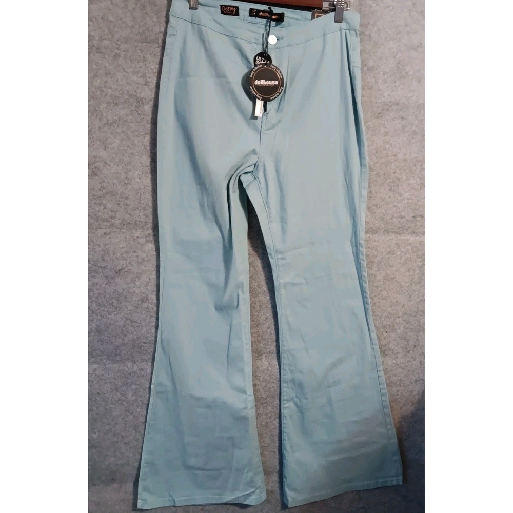 Dollhouse NWT Pants Womens 13/14 Soft Blue Bell Flare Curvy Pants Stretch 30x33
